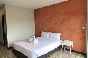 Free WiFi - Good Morning Hotel at TakuaPa (Takua Pa)