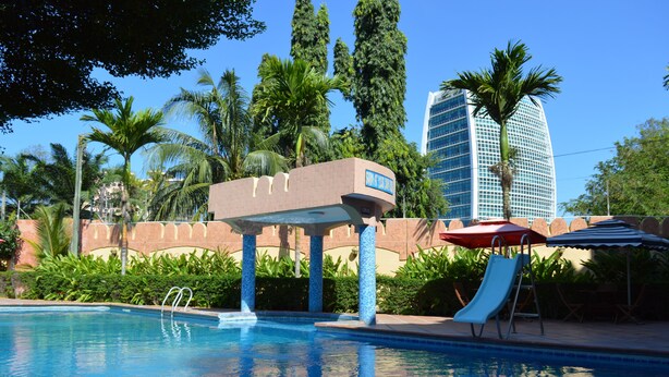 Outdoor pool - Abla Hotel Apartments (Dar es Salaam)