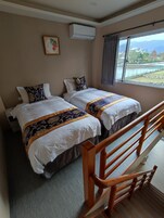 独栋木屋 | 起居区 | 平板电视