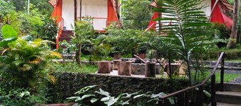 Hau Eco Lodges Citumang