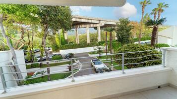 Chambre Double Standard, vue jardin | Terrasse/Patio