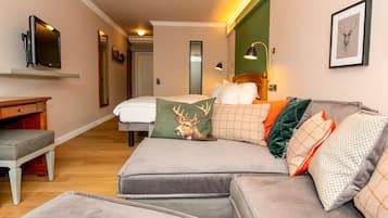 Comfort Double Room, Patio | Premium bedding, down duvets, minibar, in-room safe