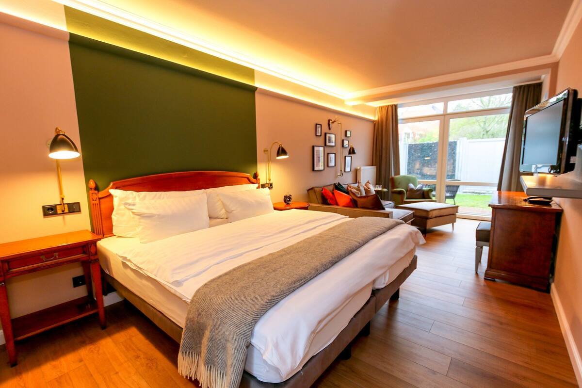 Ropa de cama de alta calidad, edredón y minibar