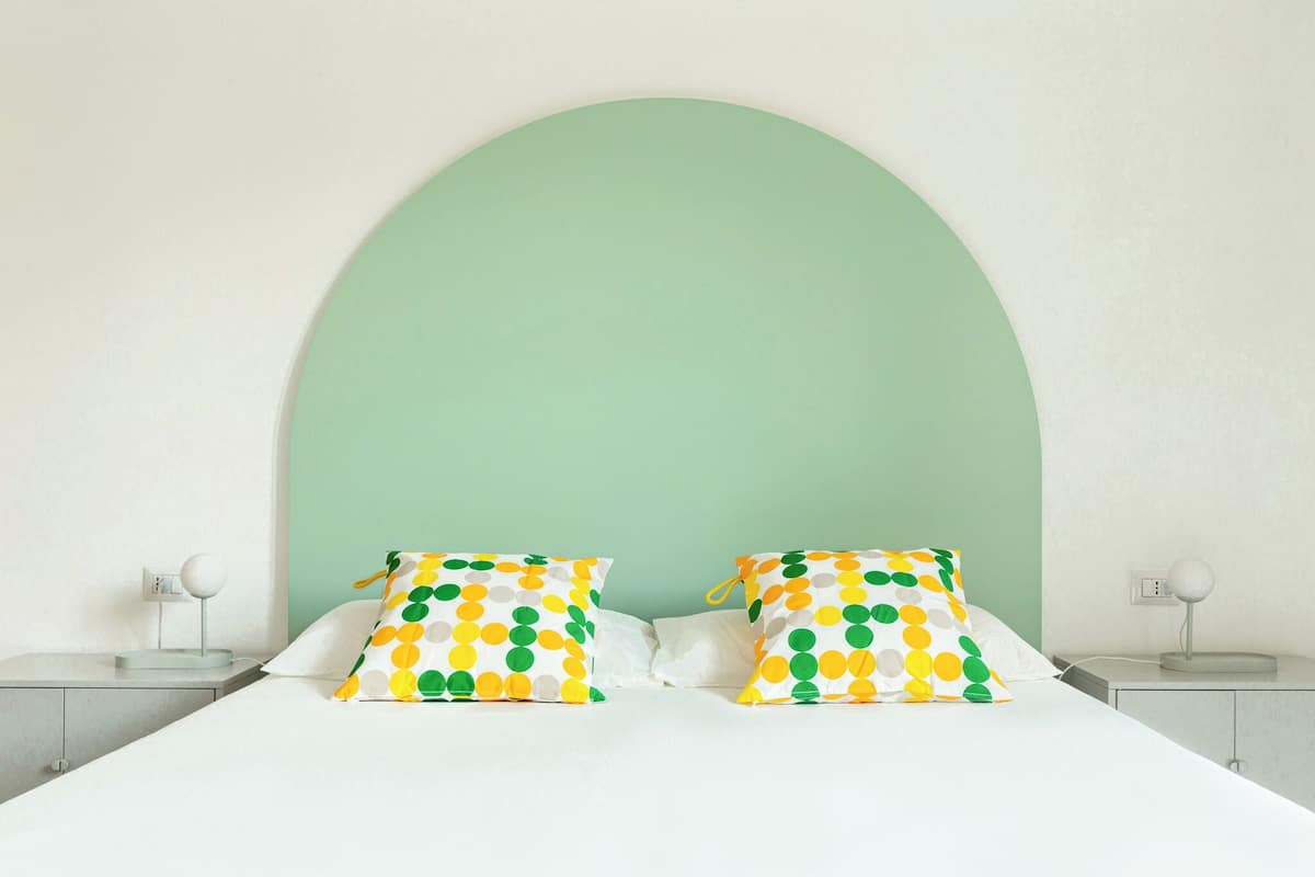 Deluxe Double Room, Balcony | Premium bedding, laptop workspace, blackout curtains, soundproofing