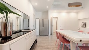 Ảnh chưa phân loại, 3 trong số 65 ảnh, nút