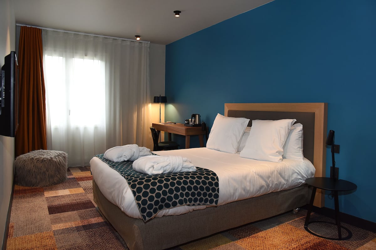 superior room | 1 bedroom, premium bedding, desk, soundproofing