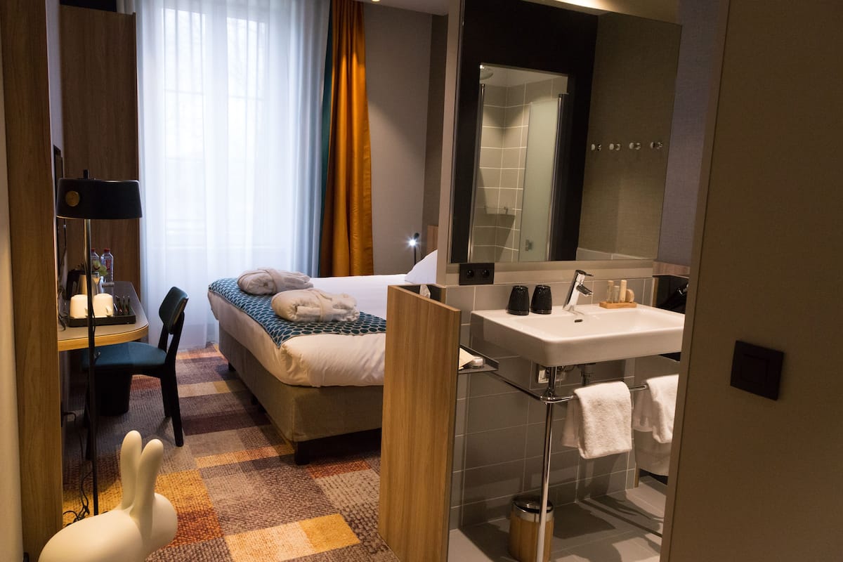 superior double or twin room | 1 bedroom, premium bedding, desk, soundproofing