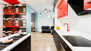 Studio Desain | 1 kamar tidur, kedap suara, dan setrika/meja setrika