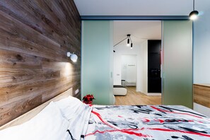 Design Studio | 1 bedroom, soundproofing, iron/ironing board, free wired internet - CityApartments Lukianivska (Kyiv)