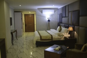 Executive Room | Free WiFi, bed sheets - Grand Millennium Hotel Lahore (Lahore)