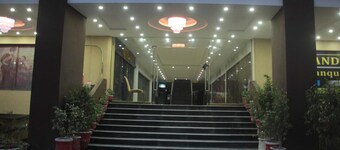Grand Millennium Hotel Lahore