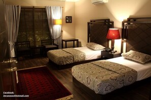 Deluxe-Doppel- oder -Zweibettzimmer