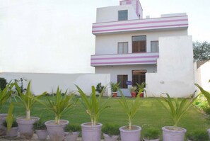 Exterior - New Premier Hotel (Bahawalpur)