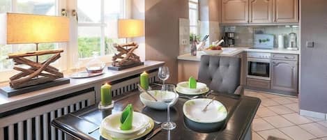 Room, Private Bathroom | 1 bedroom