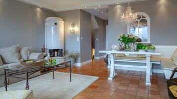 Habitación, baño privado, vistas al mar | Salón