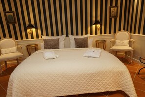 Chambre, salle de bains privée | 1 chambre