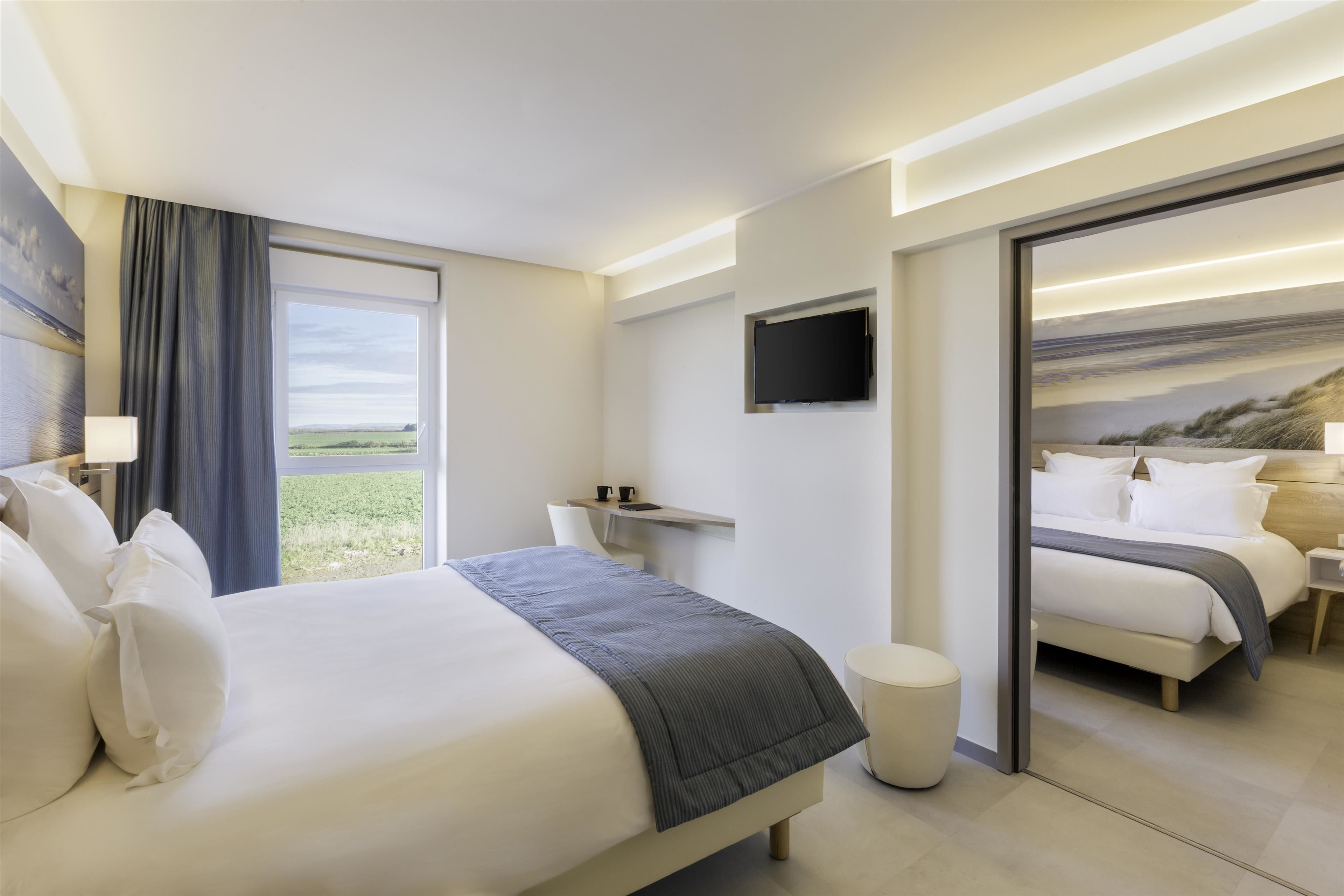 in-room safe, desk, iron/ironing board, free wifi