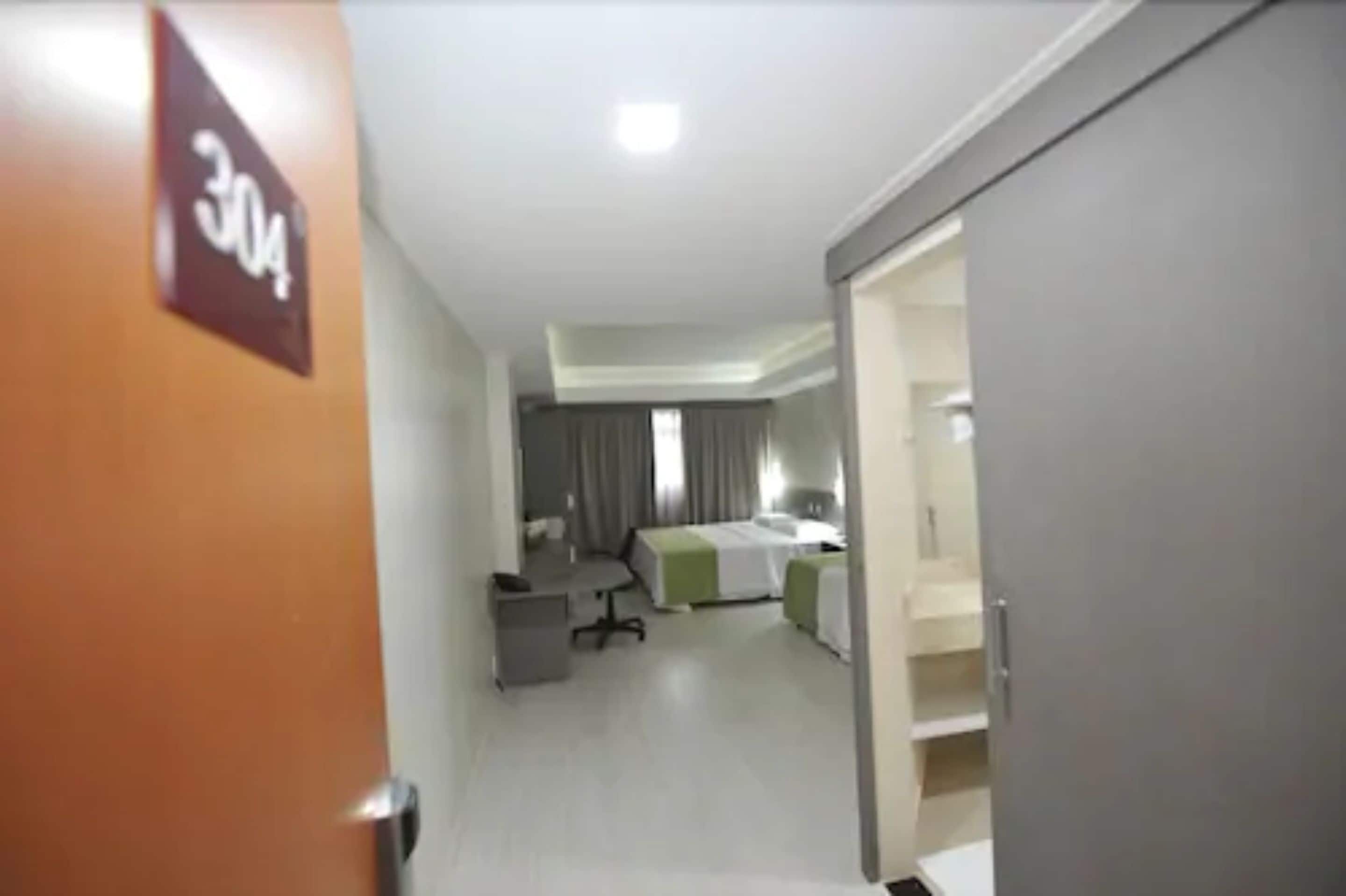 deluxe triple room, 1 bedroom | 1 bedroom, minibar, in-room safe, desk