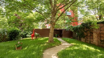 City Studio, 1 Double Bed, Non Smoking, Balcony (Top 2) | Garden view