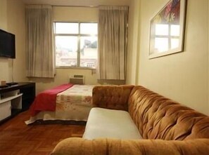 Standard Apartment, 1 Bedroom | Living area