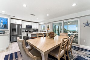 Condo, Multiple Beds, Beach View (305) | Private kitchen | Fridge, microwave, oven, stovetop