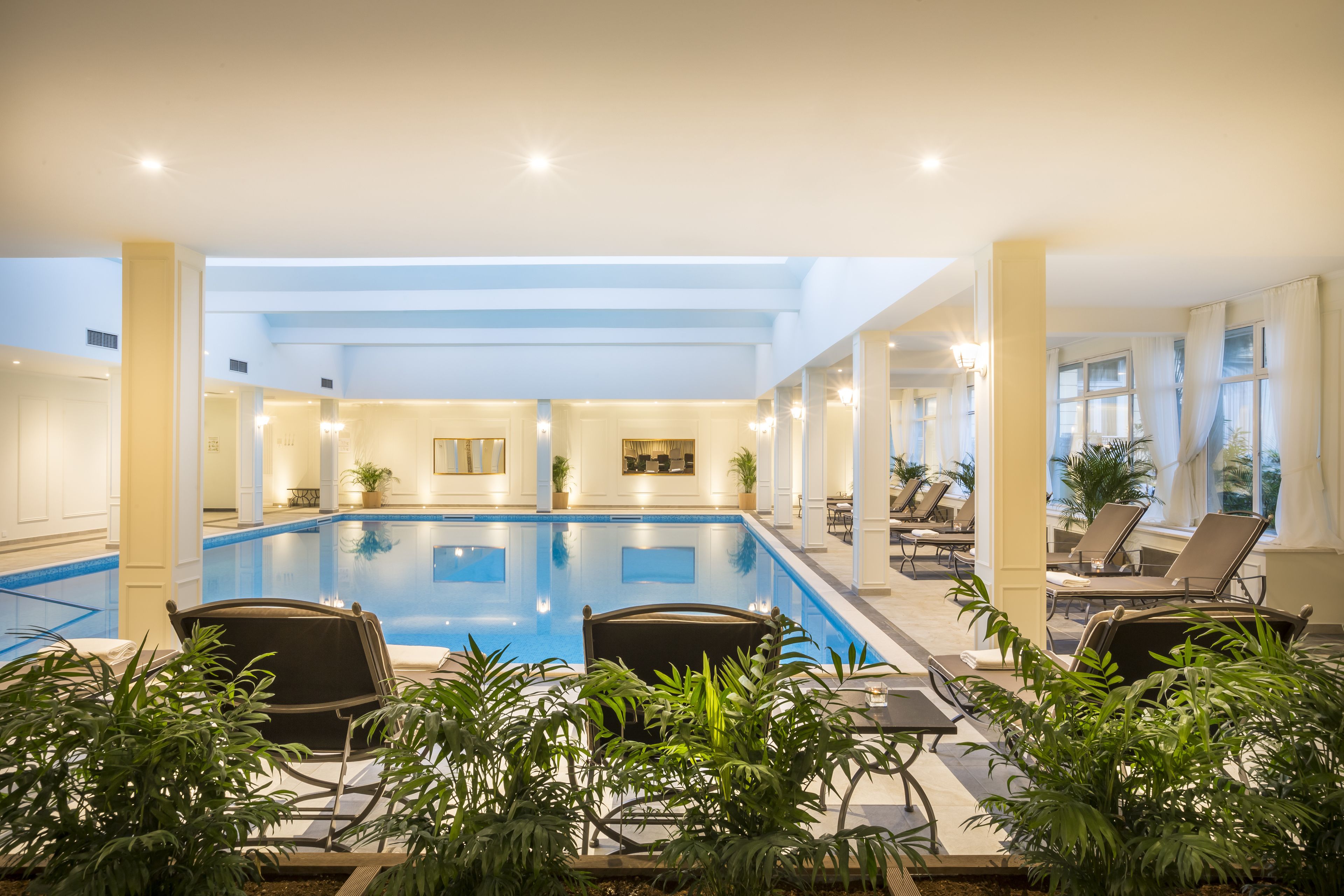 indoor pool, open 8:00 am to 8:00 pm, pool loungers