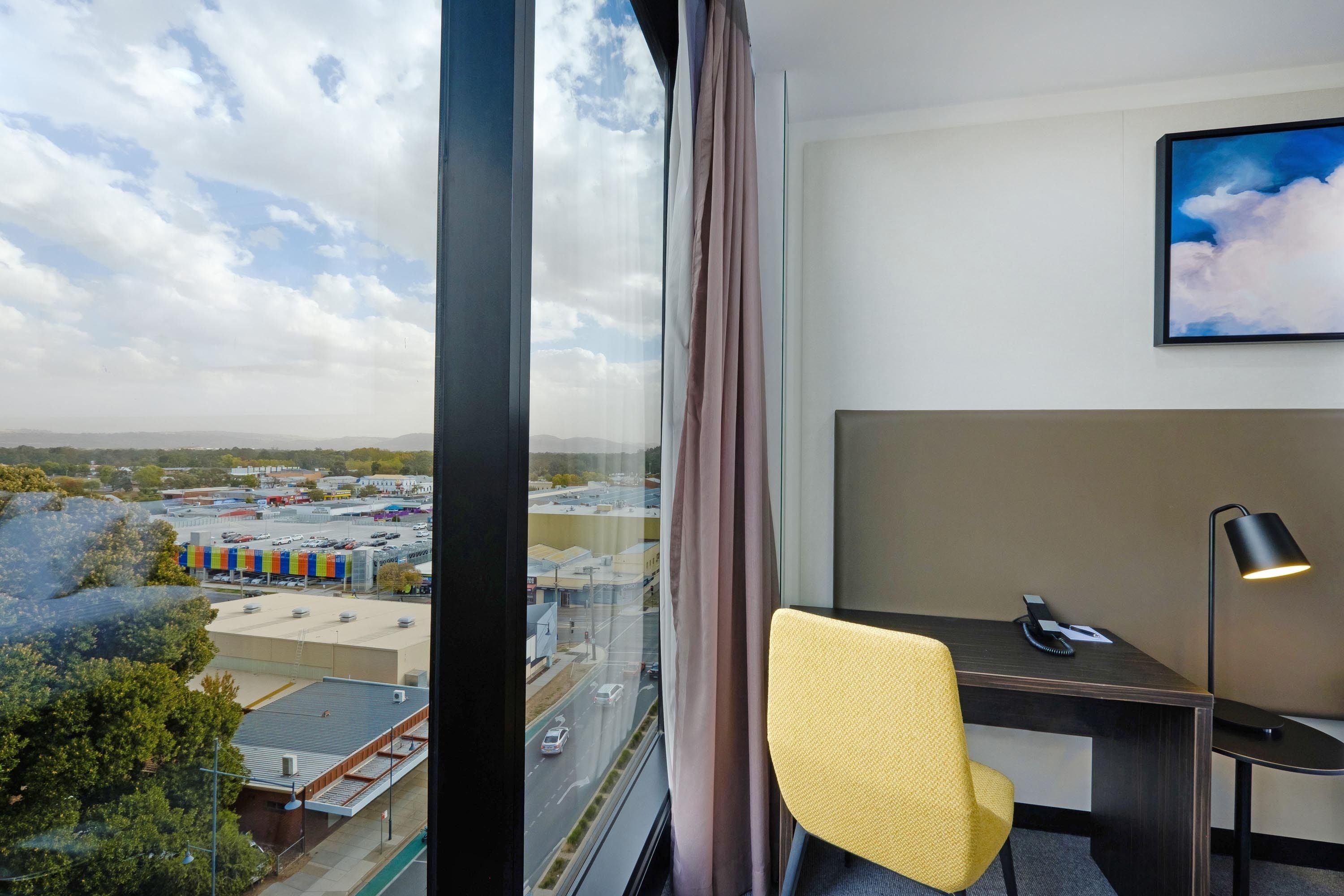 2 bedrooms, premium bedding, in-room safe, blackout curtains