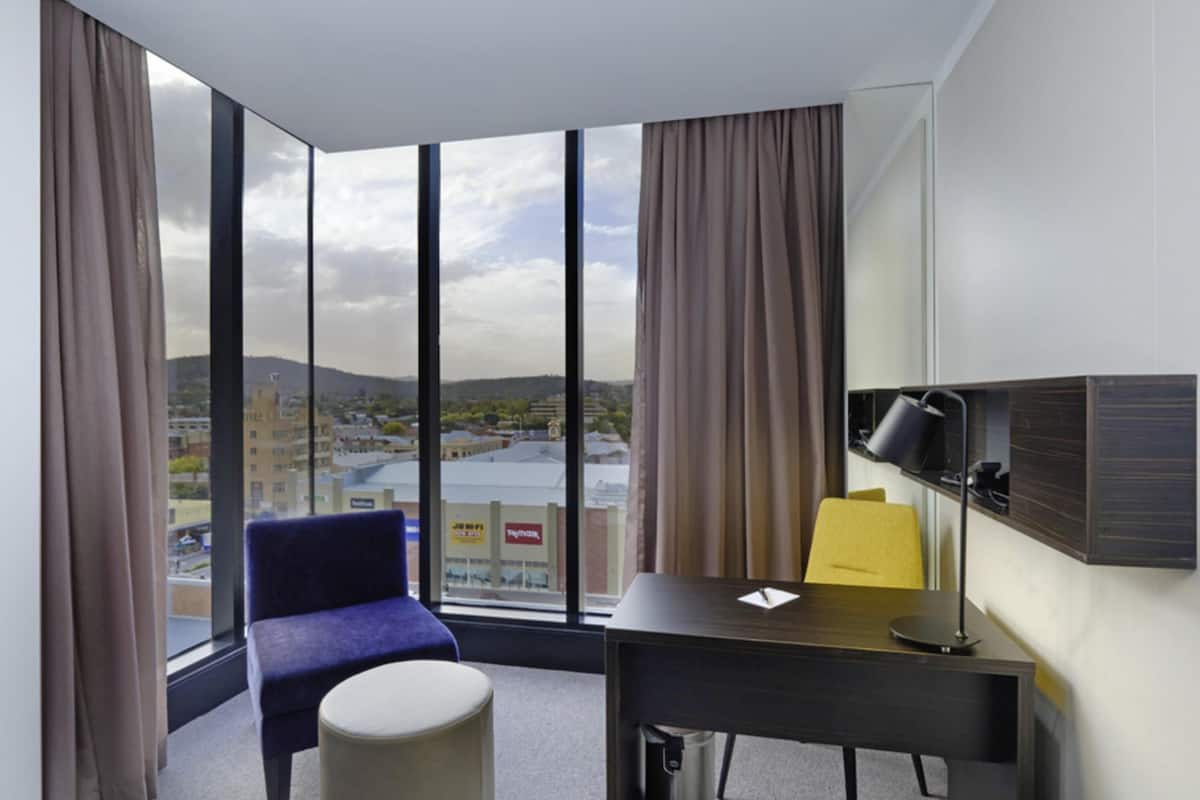 Chambre Familiale | Literie de qualité supérieure, coffres-forts dans les chambres