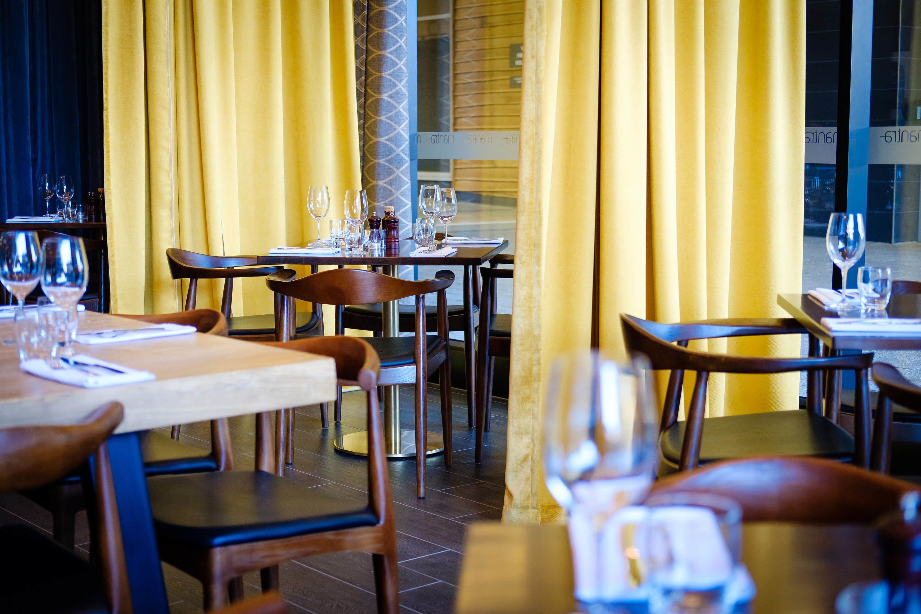 breakfast, lunch and dinner served