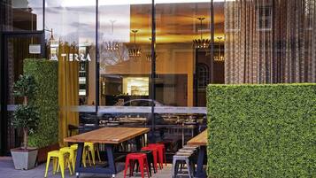 Café da manhã, almoço e jantar