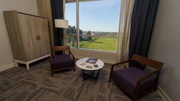 Standard Single Room | Down comforters, Select Comfort beds, minibar, in-room safe