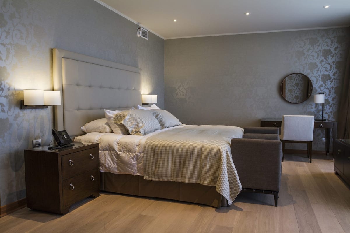 1 bedroom, down comforters, Select Comfort beds, minibar