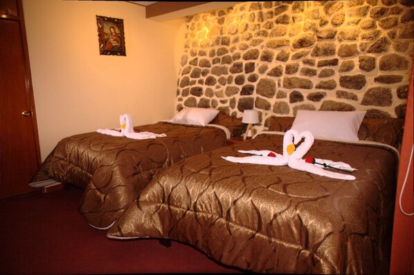 Desk, free WiFi - Marco Wasi - San Blas (Cusco)