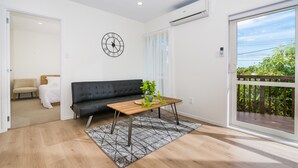 Unclassified image, 5 of 12, button - Glenfield Spacious 3 Bedrooms Unit (Auckland)