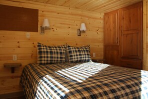 디럭스 코티지, 침대(여러 개), 냉장고 및 전자레인지, 산 전망 | 1 개의 침실, 각각 다른 스타일의 인테리어, 각각 다르게 가구 비치, WiFi