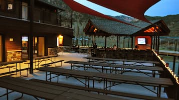 Espace banquet en plein air