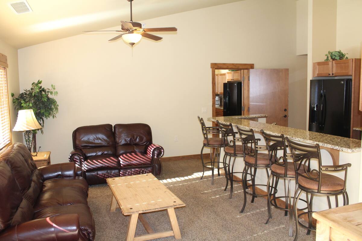 Luxury Suite, 2 Bedrooms, 2 Bathrooms, River View | Living area | Flat-screen TV
