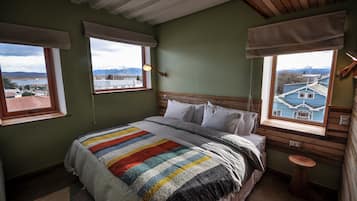 Hochwertige Bettwaren, Verdunkelungsvorhänge, schallisolierte Zimmer