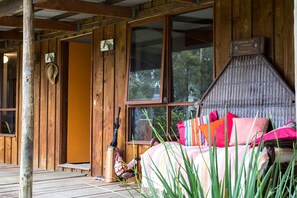 Front of property - Rustic Country Lane Farmhouse in Lysterfield (Lysterfield)
