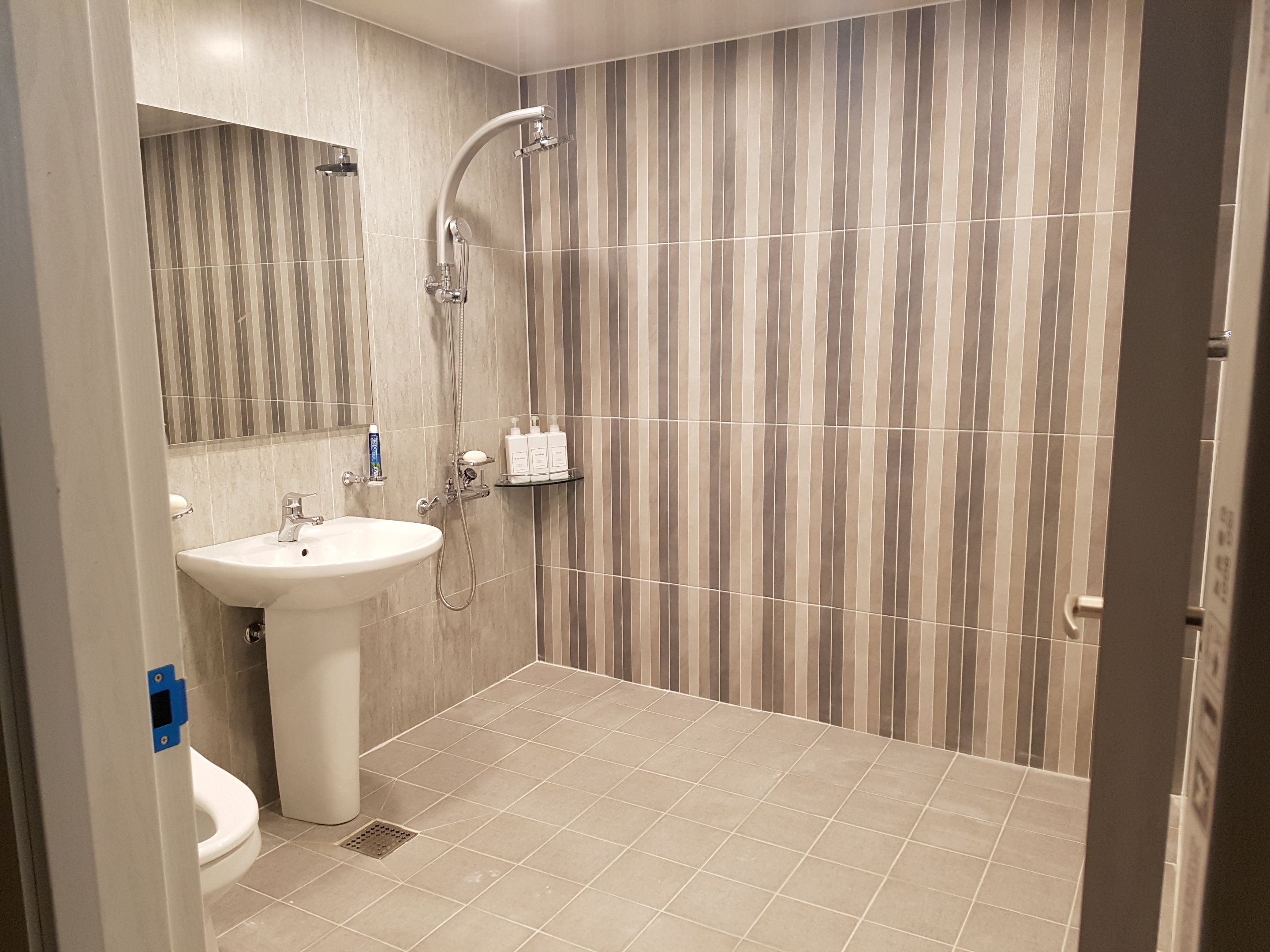 Photo - Blanc Business Hotel