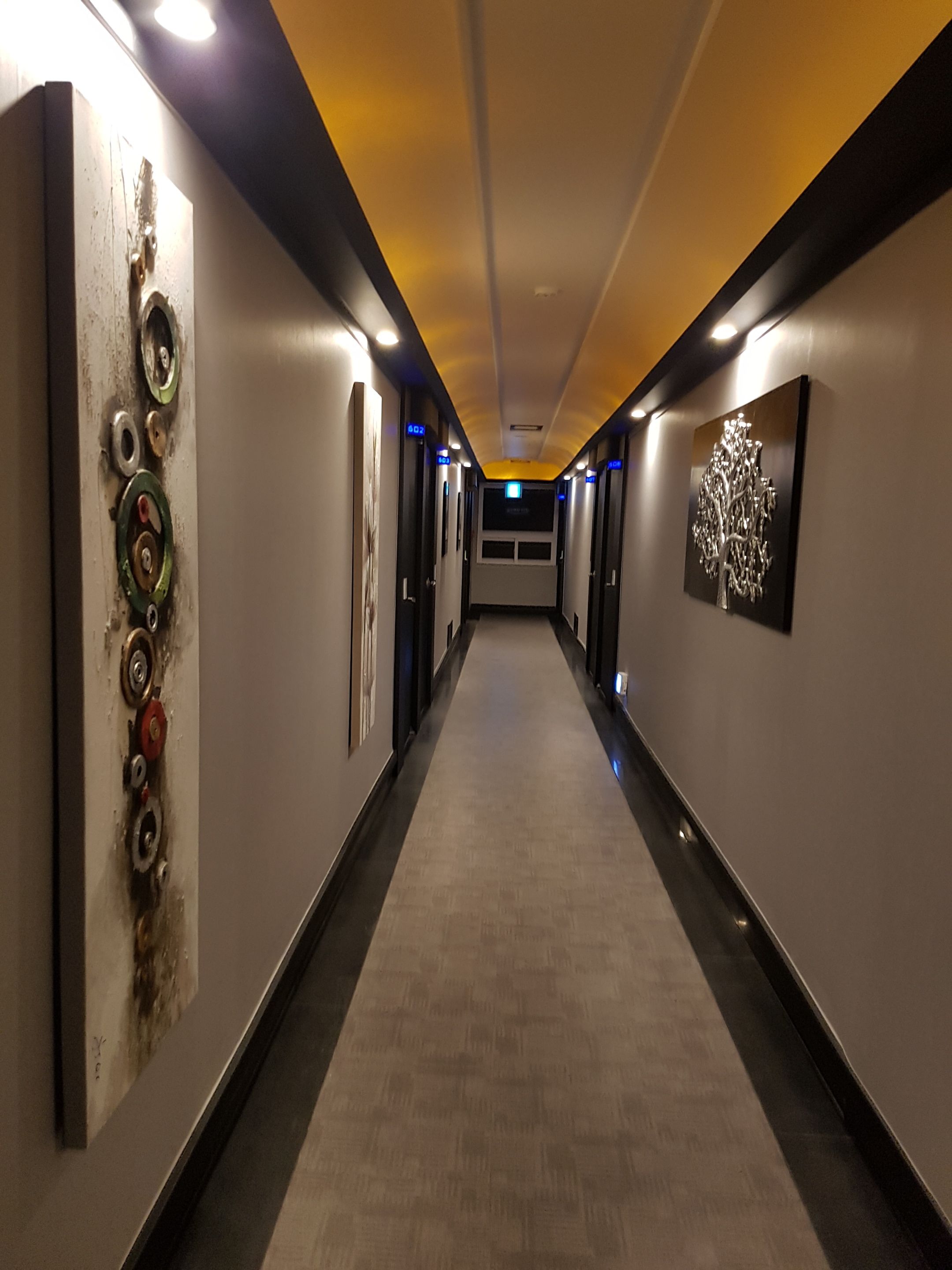 Photo - Blanc Business Hotel