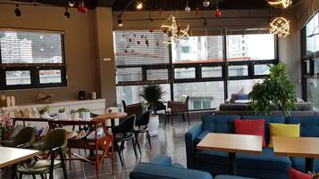 Khu vực dùng bữa sáng