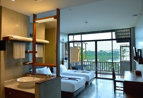 Hotel Standard | ミニバー、セーフティボックス (室内)、遮光カーテン、WiFi (無料)