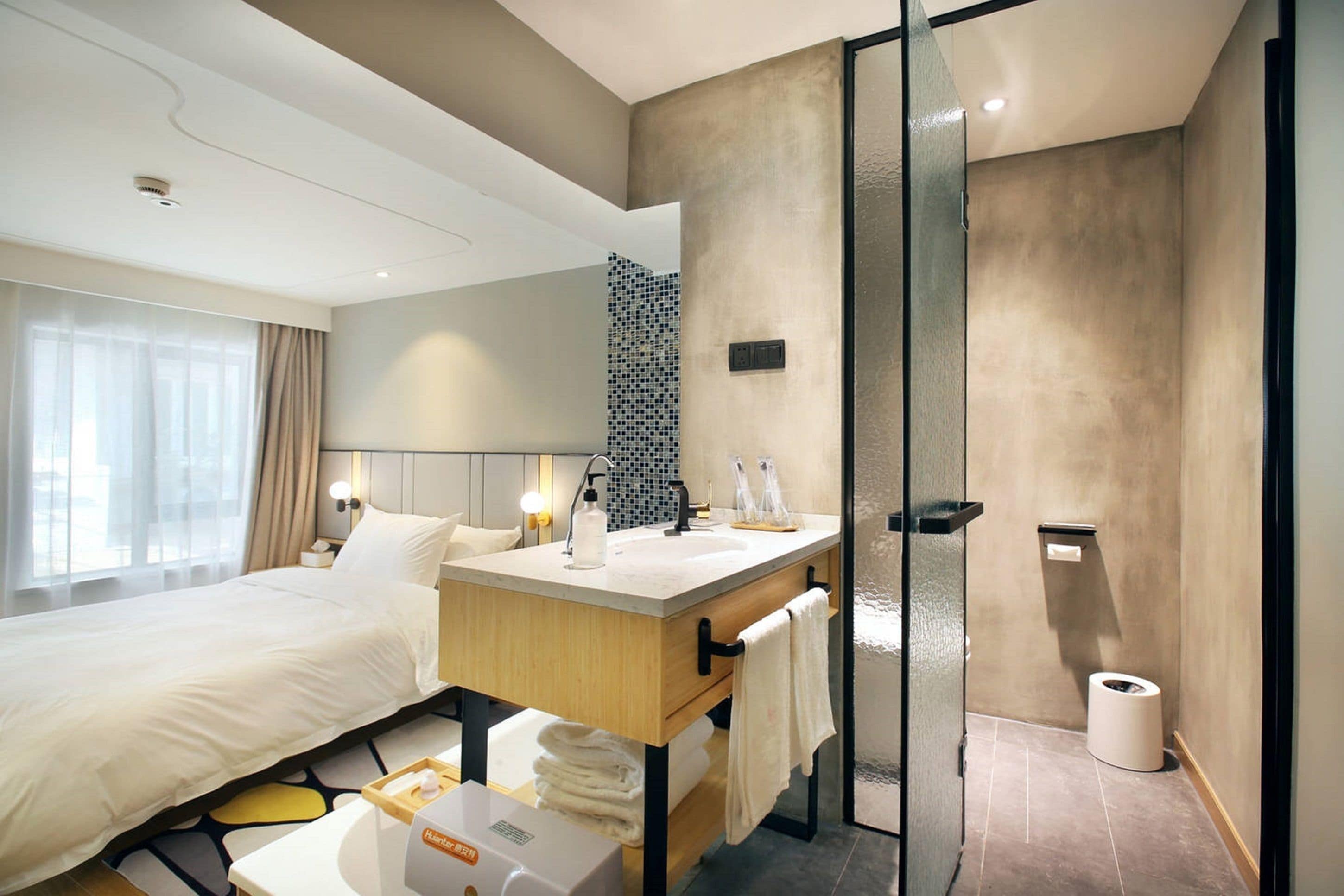 premium bedding, down duvets, pillow-top beds, minibar