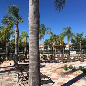 Sun deck - BellaVida Resort 4BR 3BA Close to Disney (Kissimmee)