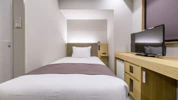 Desk, blackout curtains, soundproofing, free WiFi