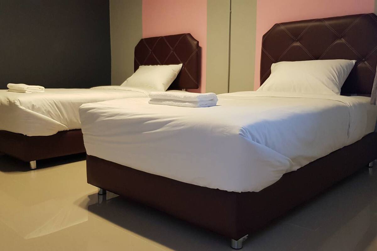 Twin kamer, 2 eenpersoonsbedden | Gratis wifi