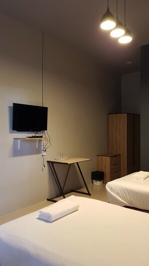 Habitació amb dos llits individuals, 2 llits individuals | Equipament de l'habitació