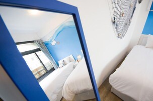 Escritorio, camas plegables/adicionales, wifi gratis y ropa de cama