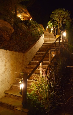 1 bedroom, premium bedding, in-room safe, desk - Kumbhalgarh Forest Retreat (Kumbhalgarh)